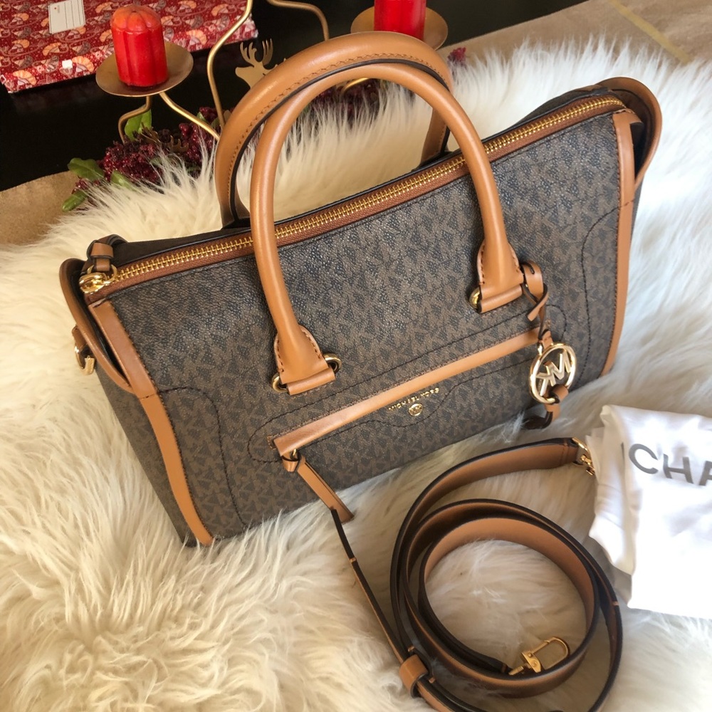Michael Kors Carine